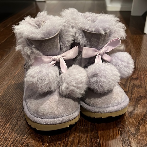 Purple Toddler Uggs - Picture 1 of 5